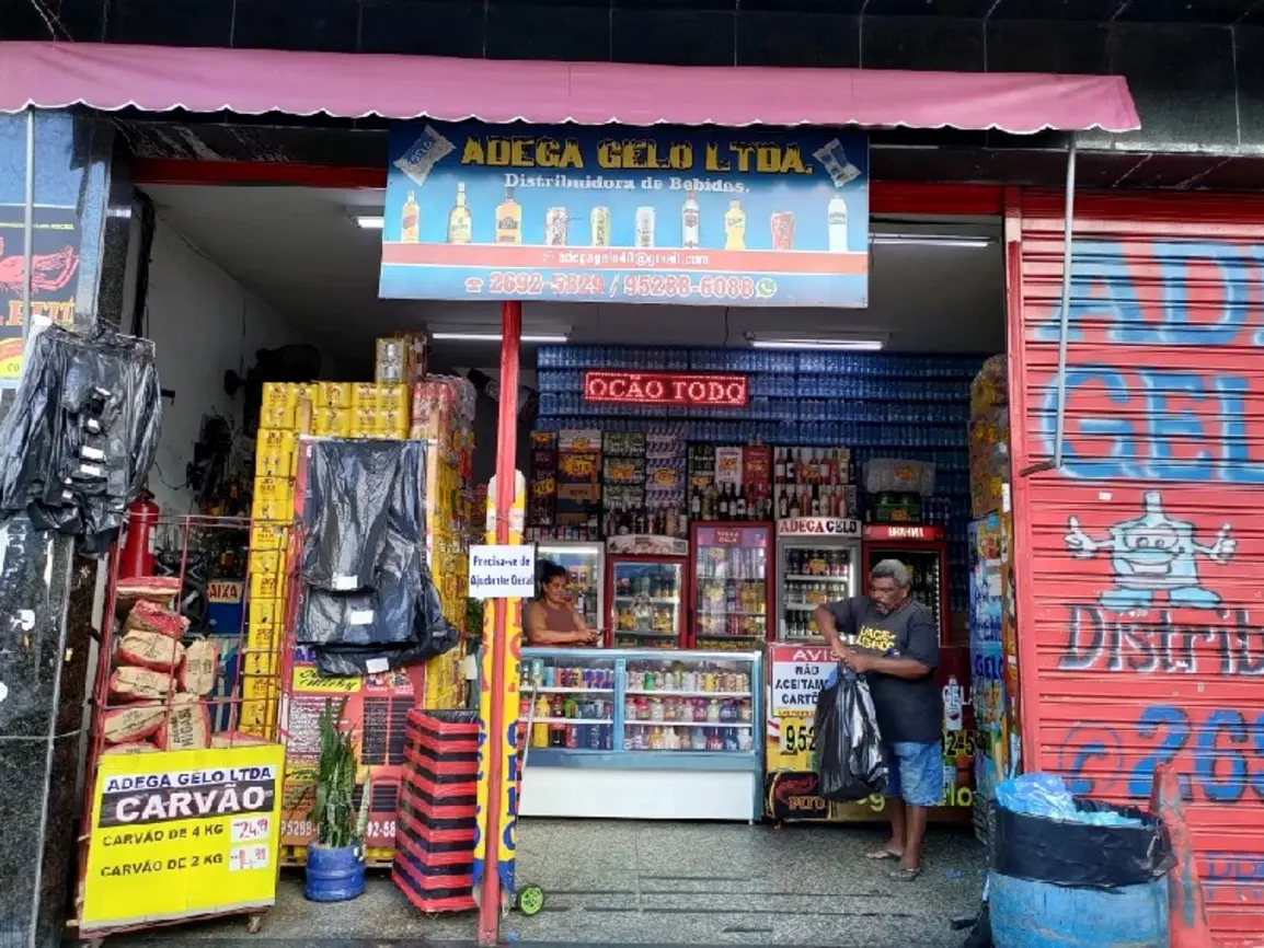 adega-gelo-ltda-rua-cavalheiro-41_fachada_242025150200.webp