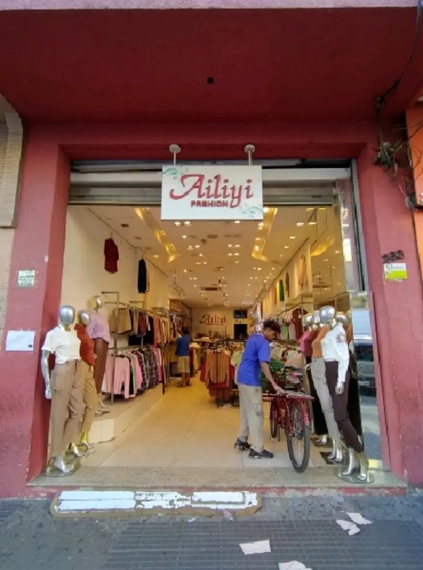 ailiyi-fashion-rua-oriente-283_fachada_150720251538.webp