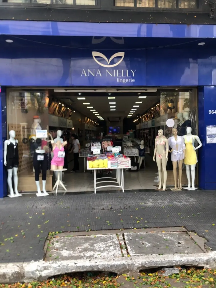 anna-nielly-lingerie-rua-bresser-966_fachada_261120251043.webp