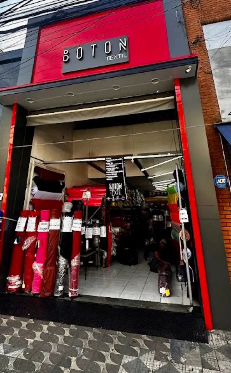 boton-textil-rua-bresser-545_fachada_211120251525-1.webp-1