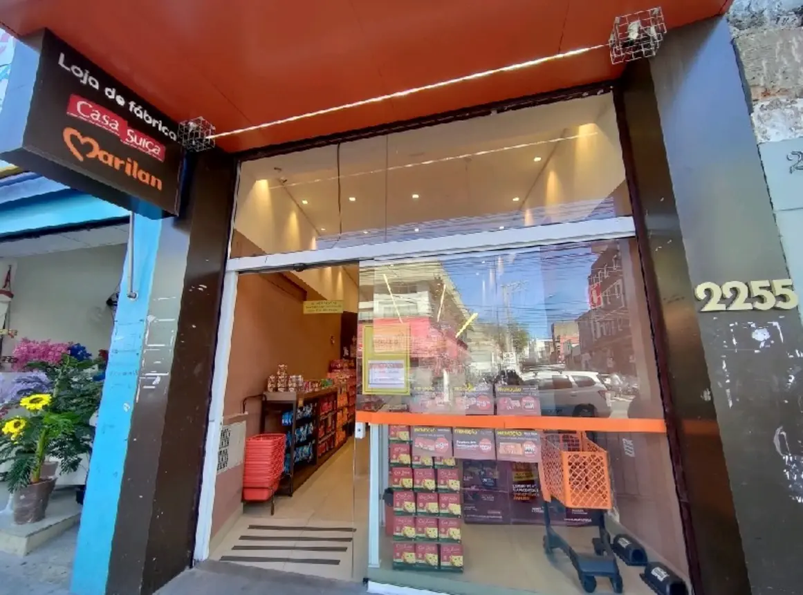 casa-suica-loja-de-fabrica-avenida-rangel-pestana-2255_fachada_290520251617.webp
