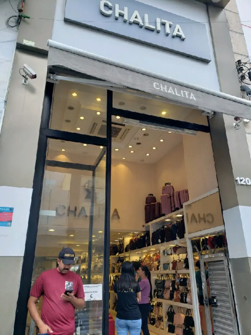 chalita-bolsas-rua-eliza-whitacker-120_fachada_070120251040.webp