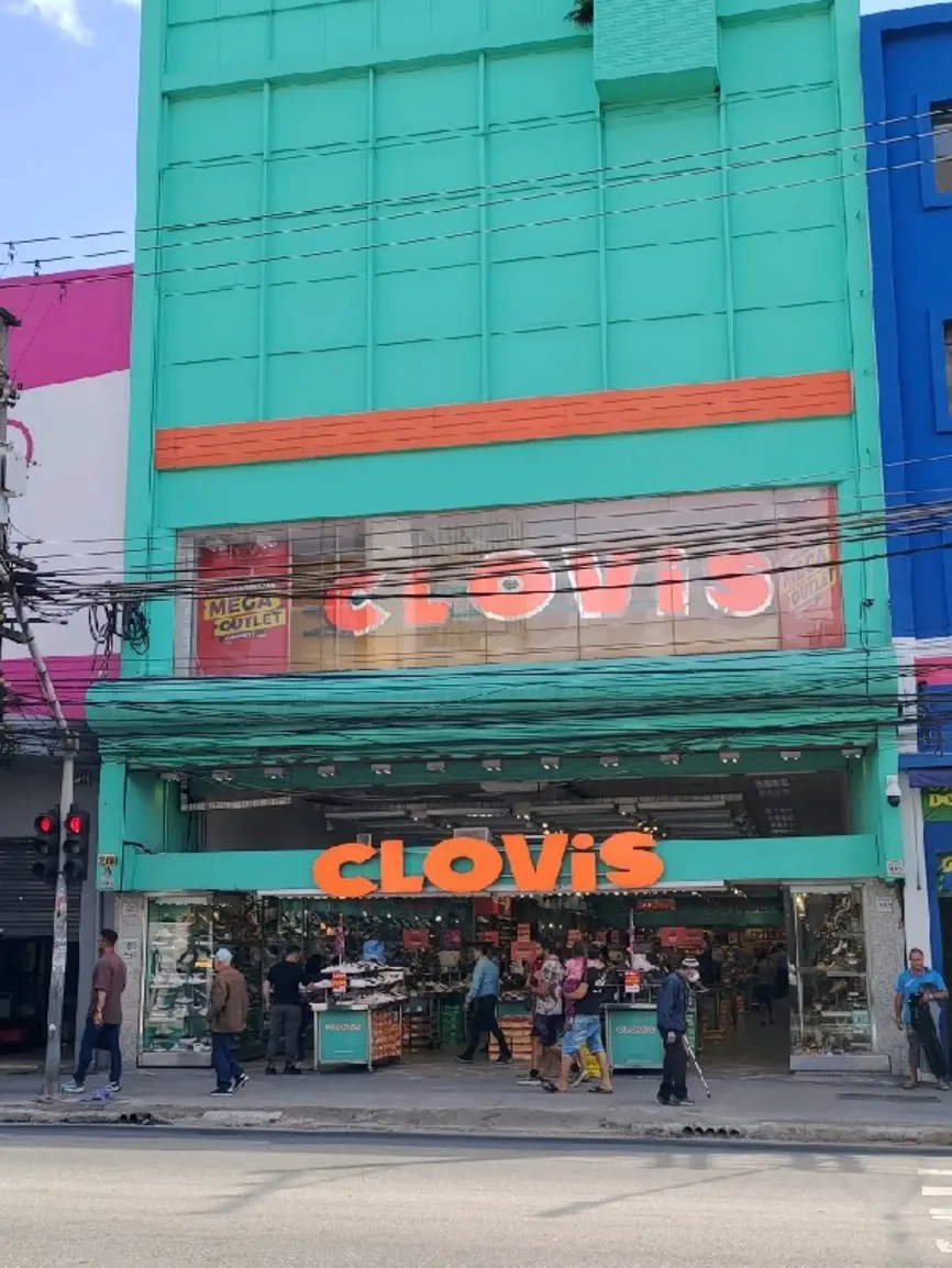 clovis-calcados-avenida-rangel-pestana-2151_fachada_280520251227-1.webp-1