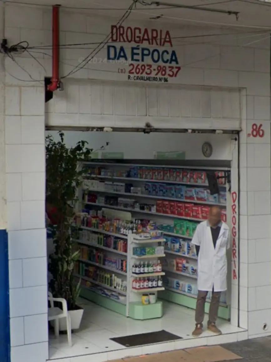 drogaria-da-epoca-rua-cavalheiro-86_fachada_020420251527-1.webp-1