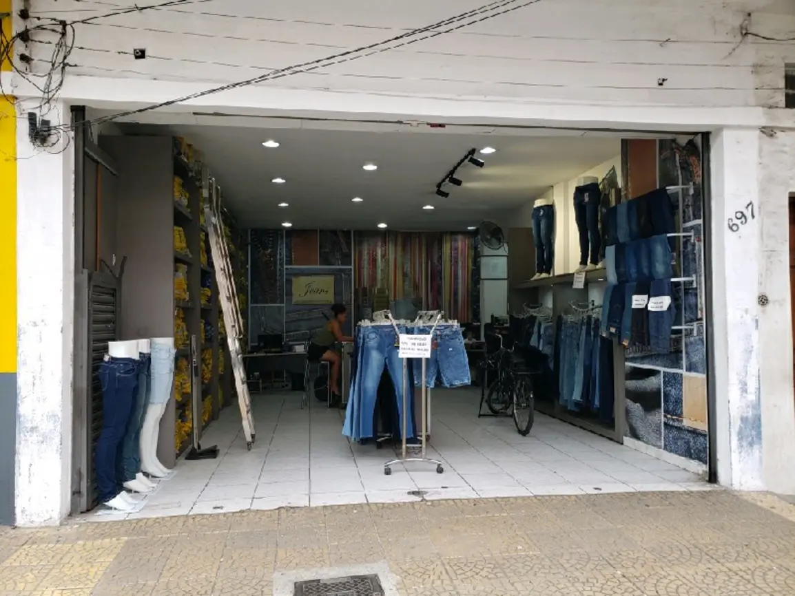 malak-confeccoes-calca-jeans-para-uniforme-rua-miller-697_fachada_150720251511.webp