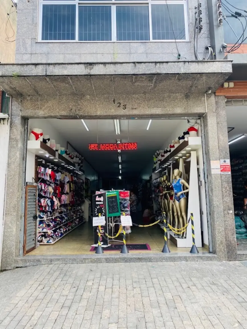mega-dez-moda-intima-rua-dr-carlos-botelho-123_fachada_091220252305.webp