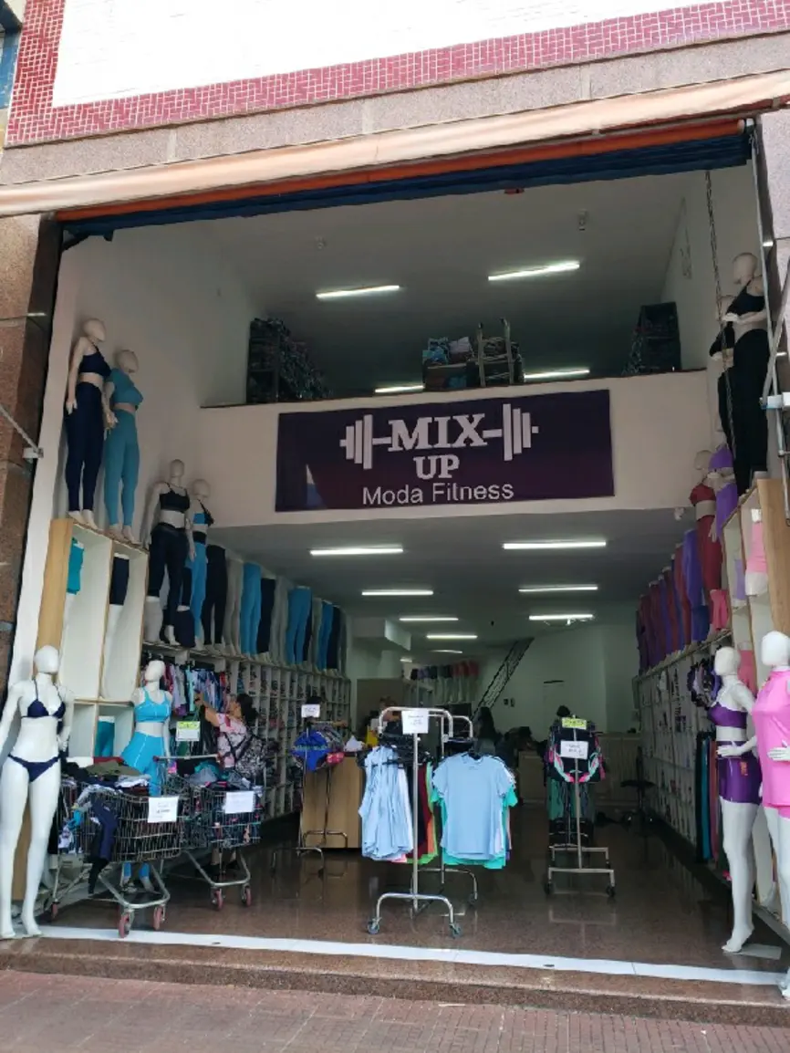 mix-up-fitness-rua-oriente-796_fachada_.webp