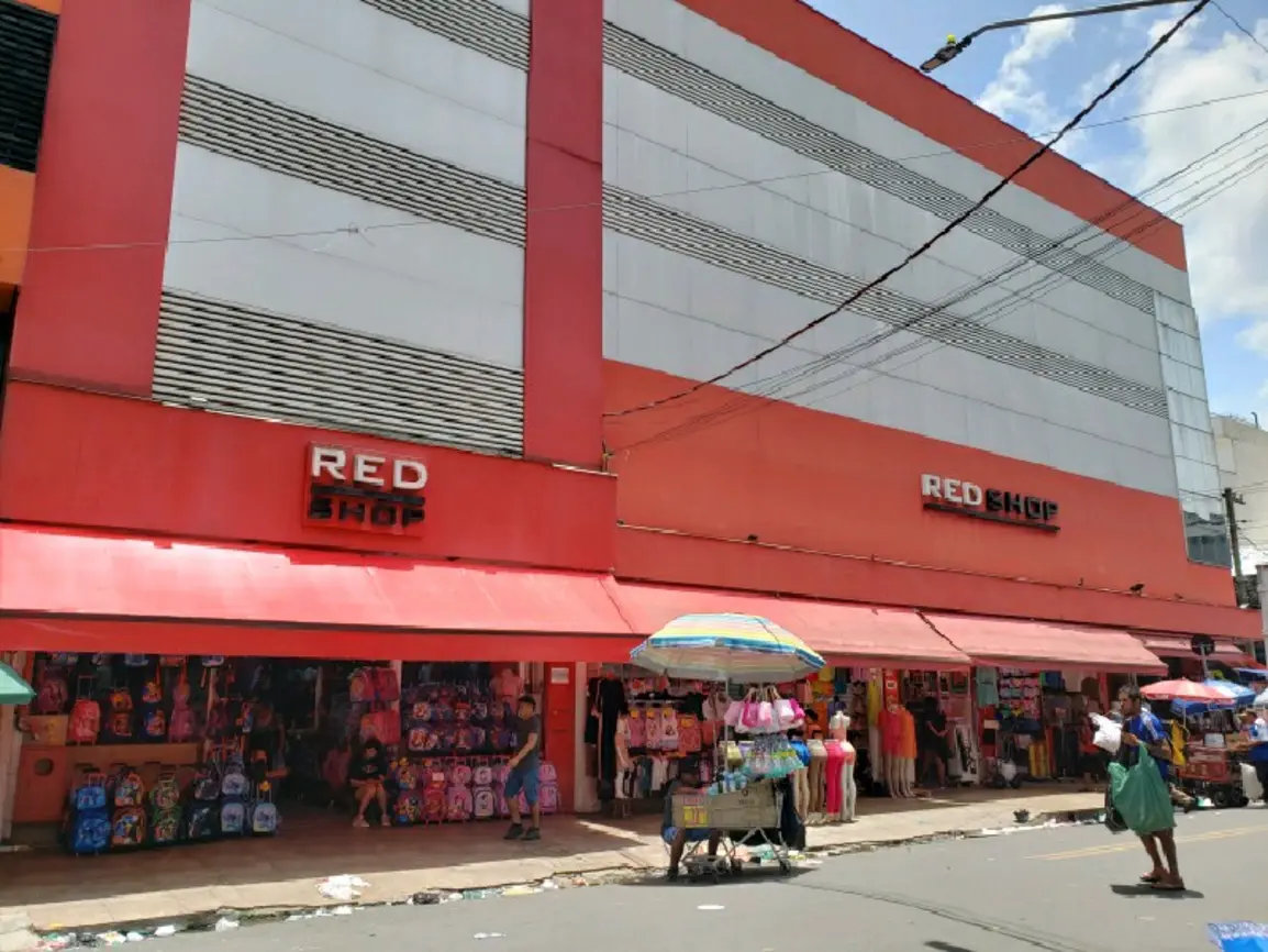 red-shop-rua-rodrigues-dos-santos-207_fachada_050220251225-1.webp-1