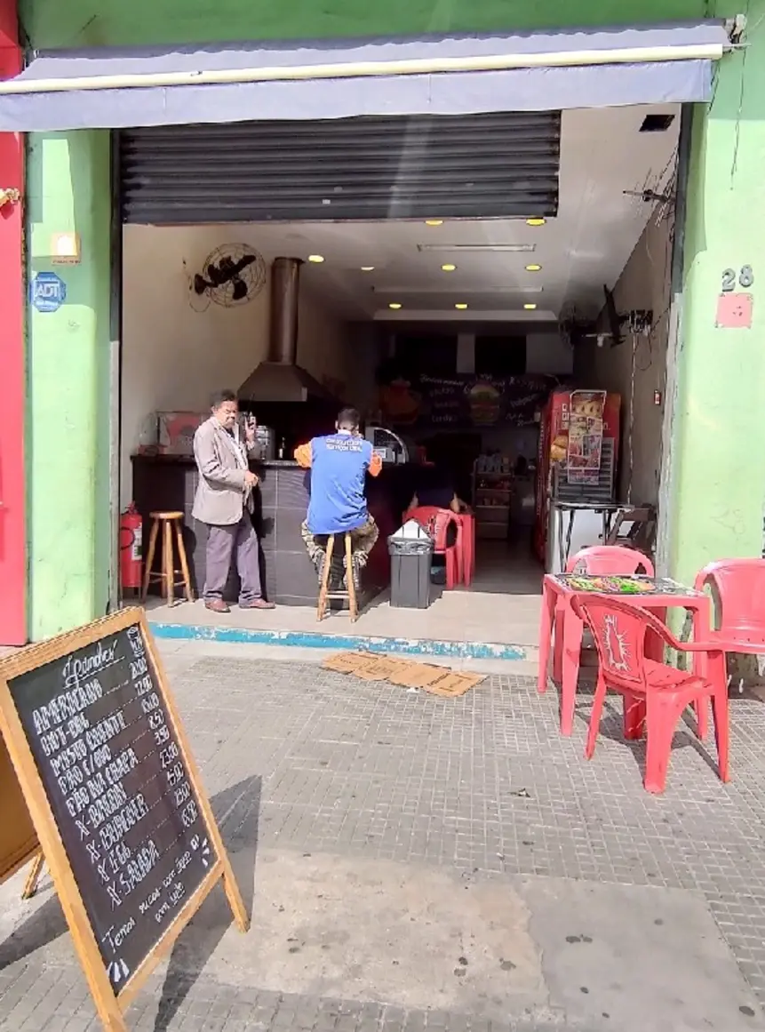 sergio-lanches-rua-visconde-de-abaete-28_fachada_290420251352-1.webp-1