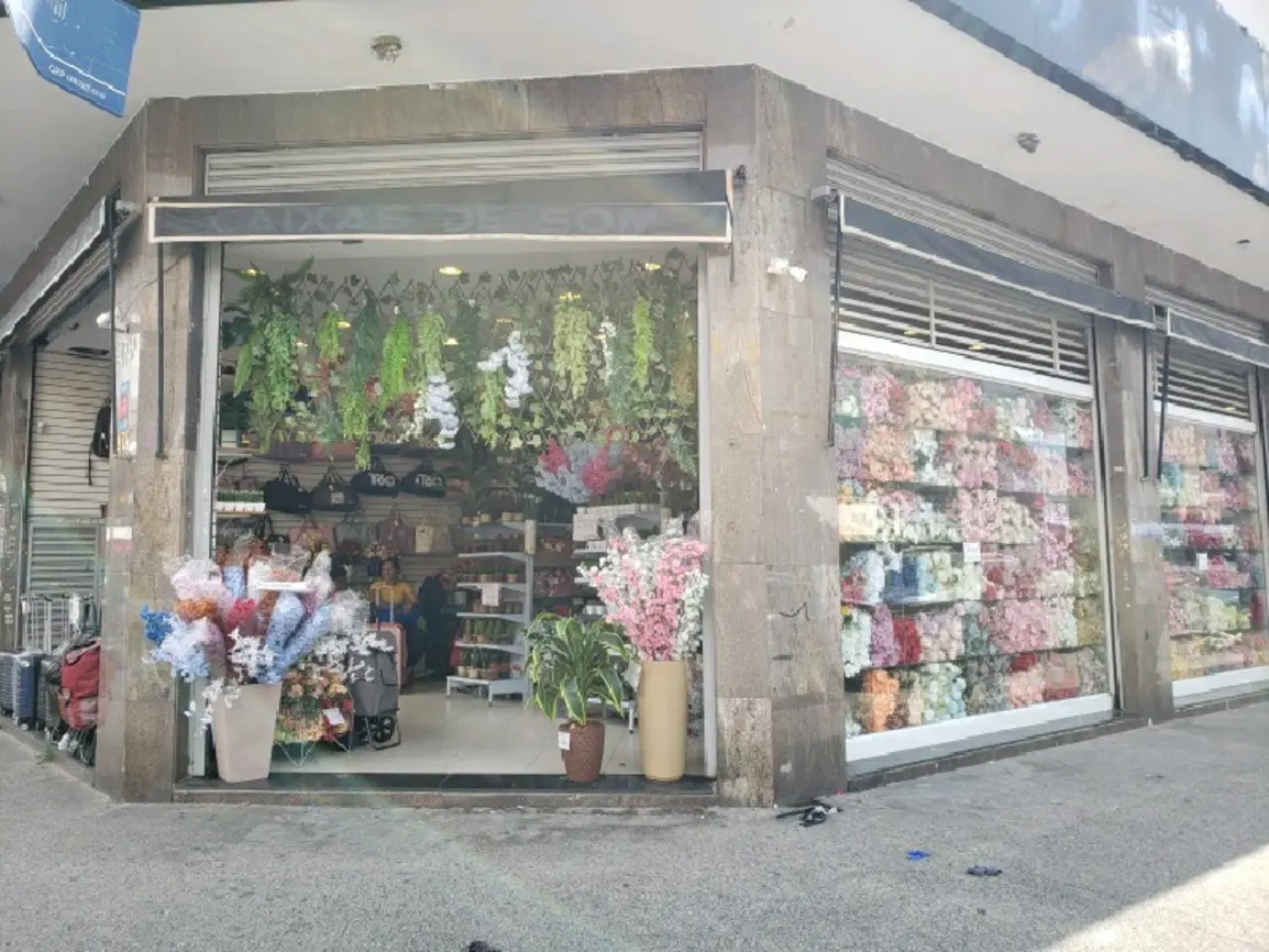 sh-flores-presentes-rua-tiers-479_fachada_190220251512.webp