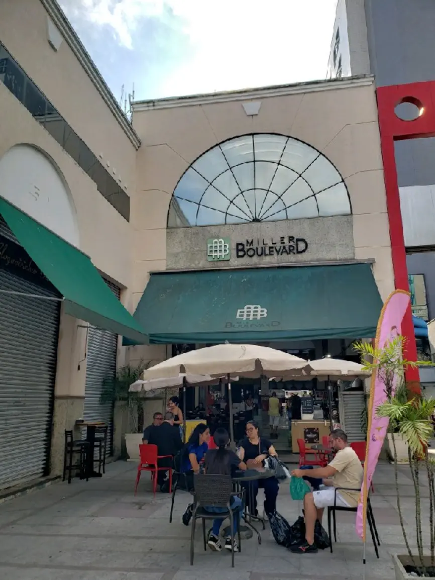 shopping-miller-boulevard-rua-miller-561_fachada_200120251620.webp