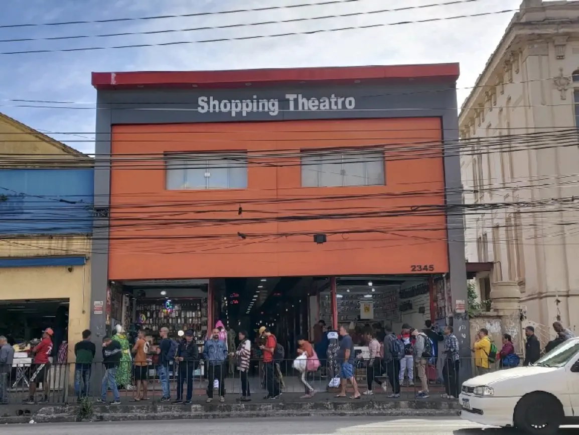 shopping-theatro-avenida-rangel-pestana-2345_fachada_290520251558.webp