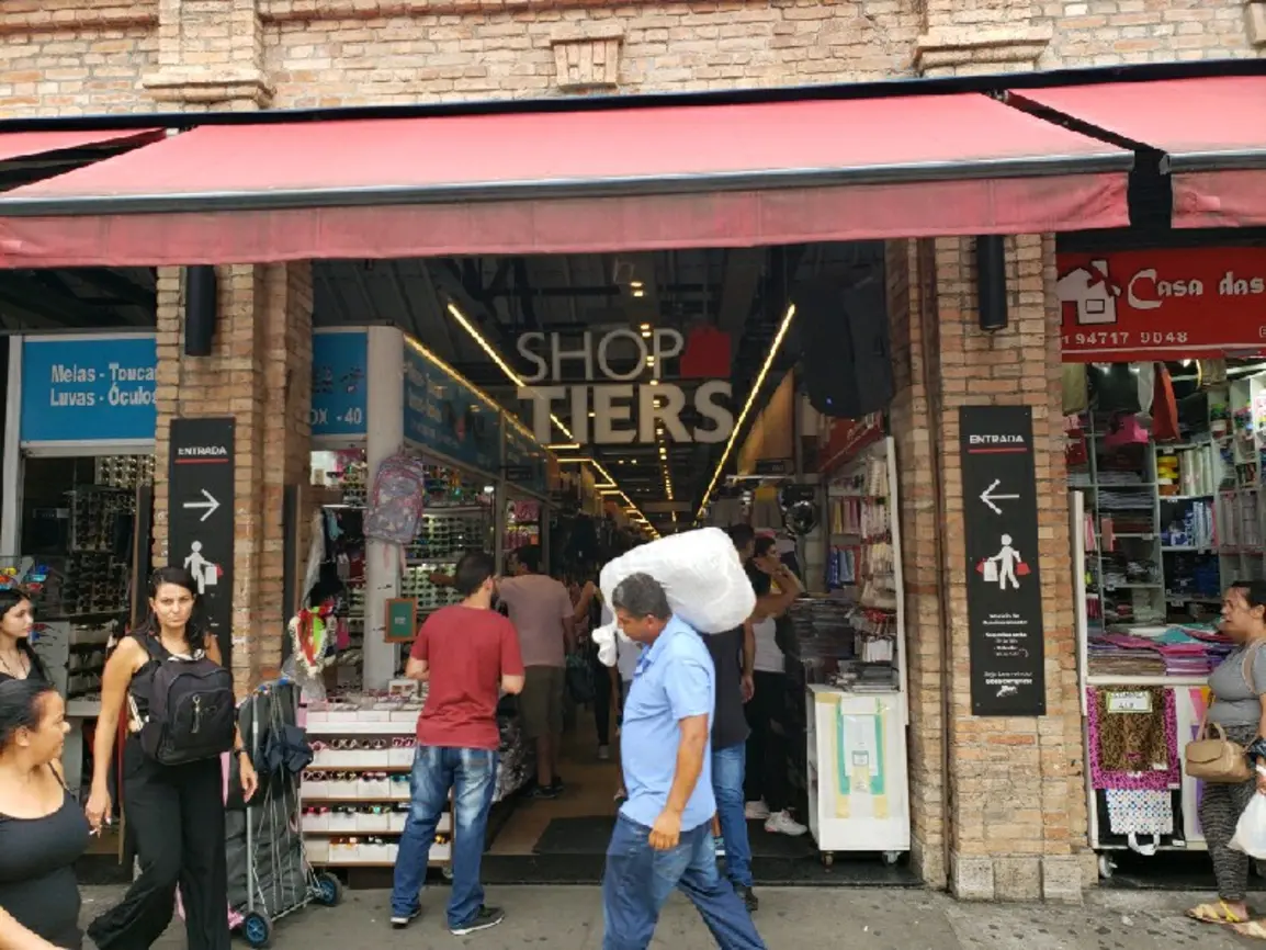 shopping-tiers-rua-tiers-456_fachada_140120251306.webp