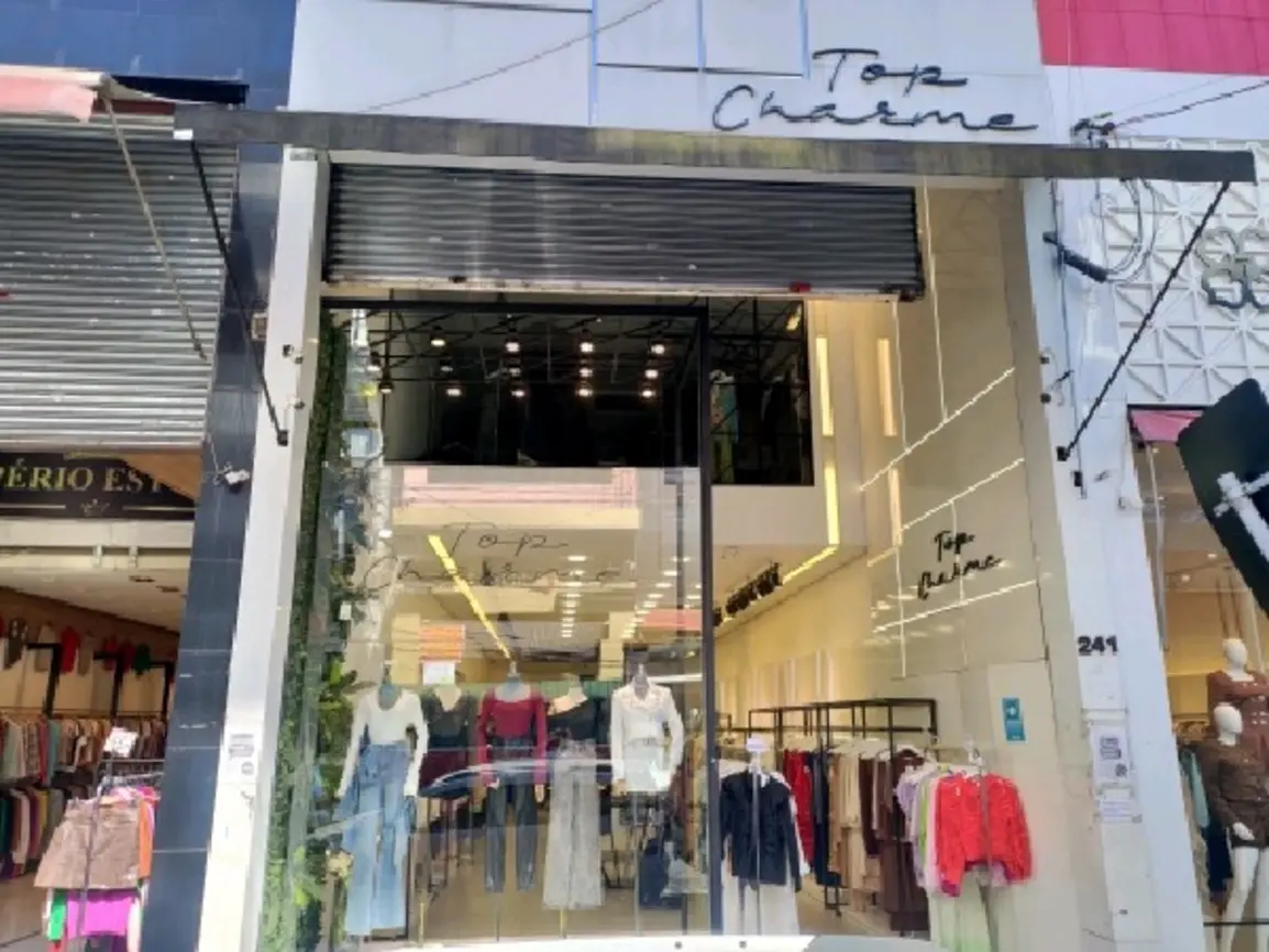 top-charme-rua-henrique-dias-241_fachada_-2.webp-2