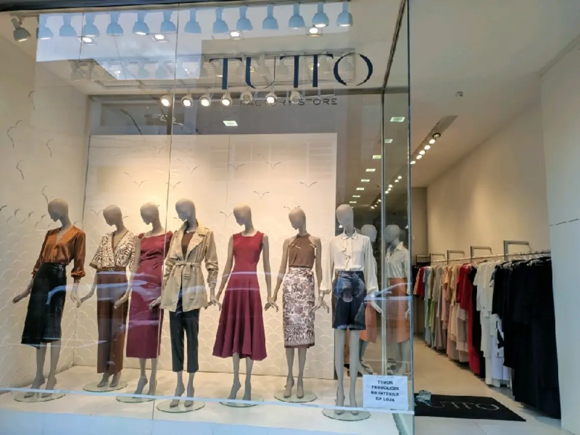 tutto-factory-store-rua-casemiro-de-abreu-433_fachada_270220251530-1.webp-1