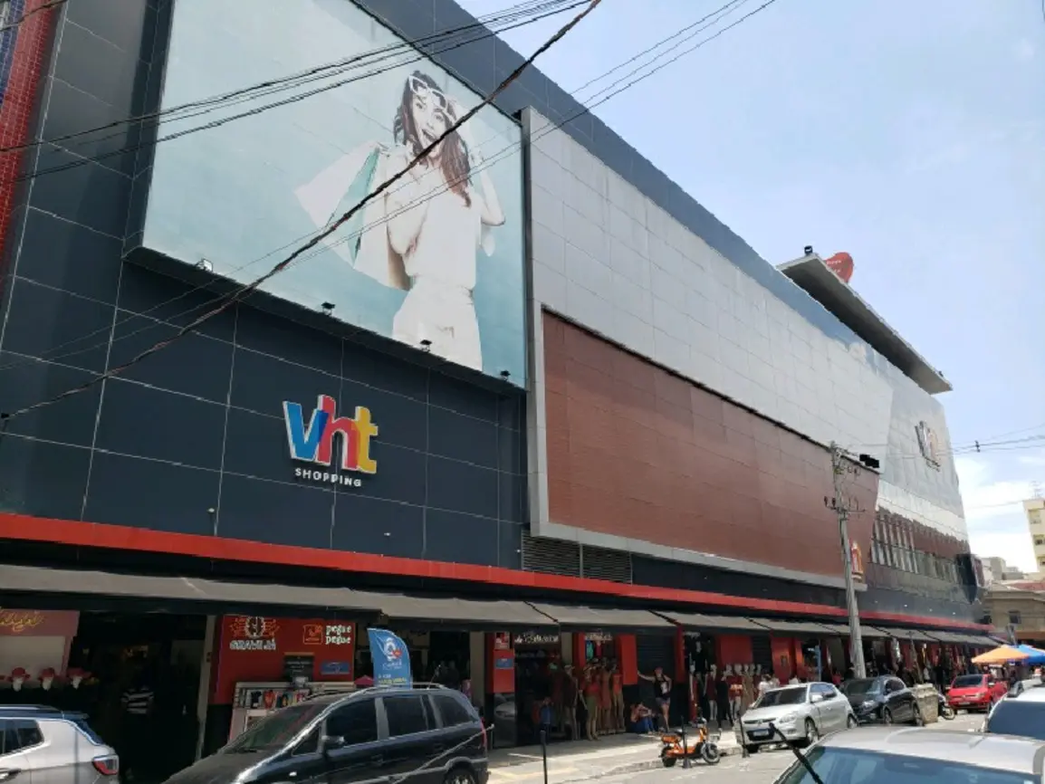 vht-shopping-rua-vitor-hugo-358_fachada_280120251236.webp
