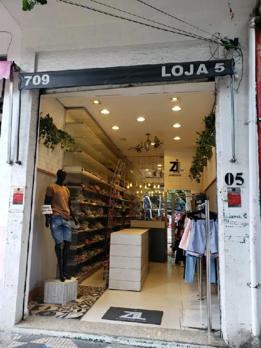 zil-moda-masculina-rua-oriente-709_fachada_191220241501.webp
